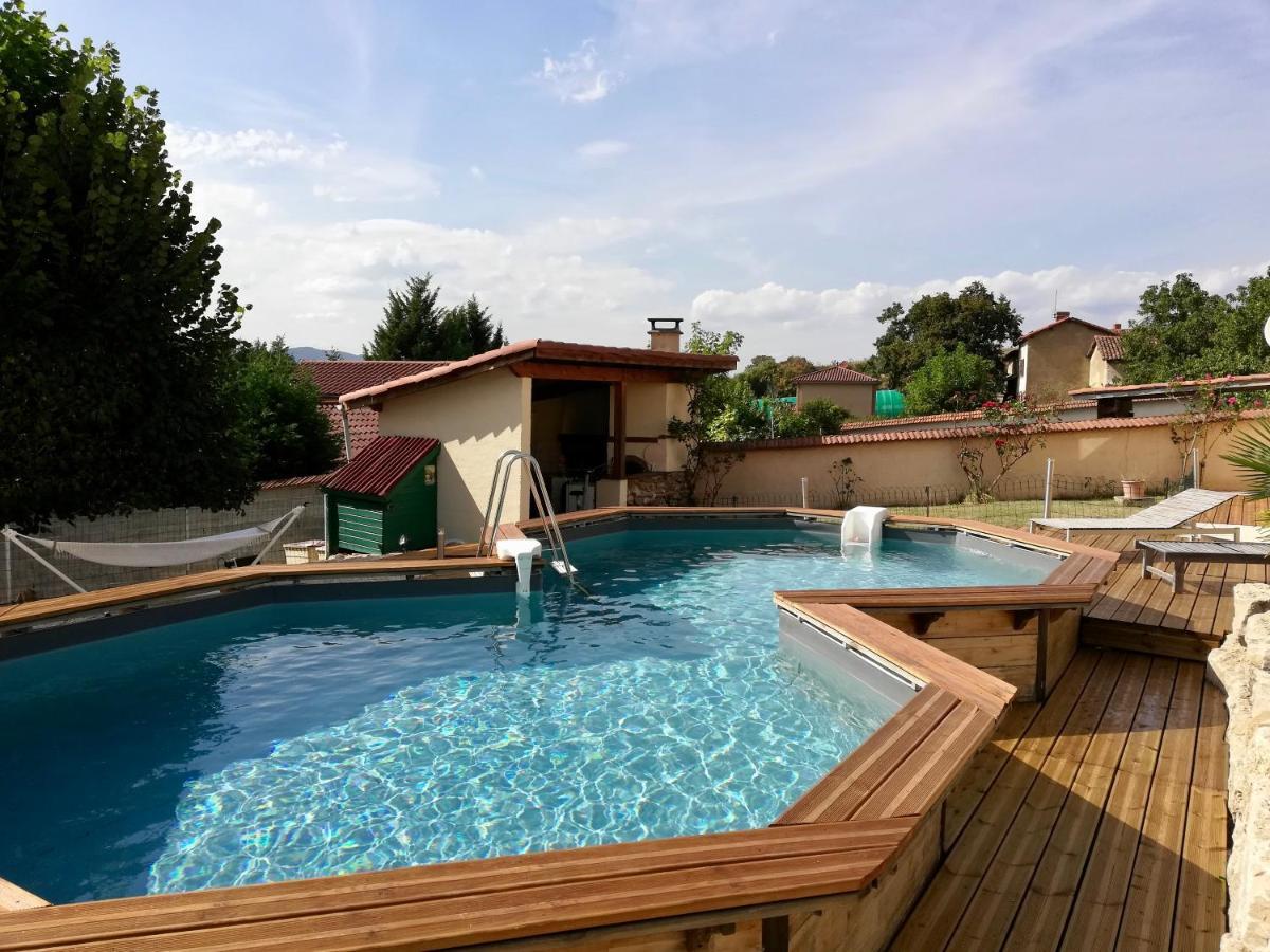 Chambres D'Hotes Le Clos Saint-Pierre-la-Palud Esterno foto